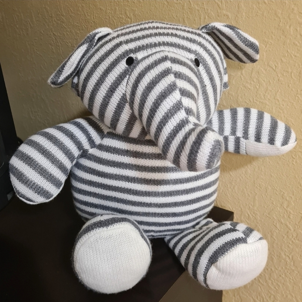 Warm Gift Little Toasties New Zealand Gray Eddie Elephant Heat & Hug Posh Animal